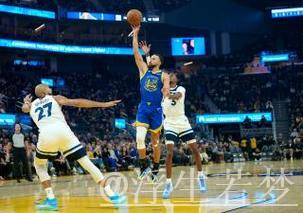 库里复出轰39分 爱德华兹因伤缺阵 森林狼险胜勇士 库里复出轰39分 爱德华兹因伤缺阵 森林狼险胜勇士